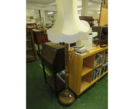 PAINTED WOODEN STANDARD LAMP WITH SHADE * (NEEDS PLUG)