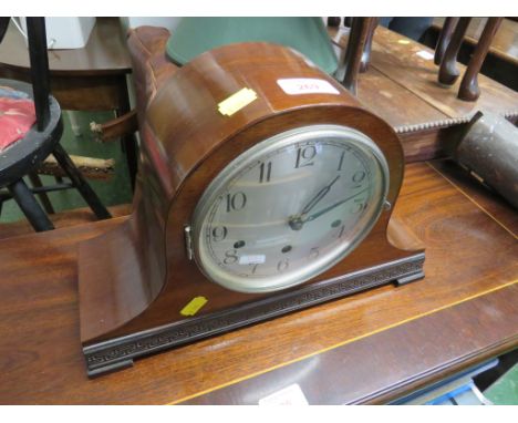 OAK CASED CHIMING NAPOLEON MANTLE CLOCK *