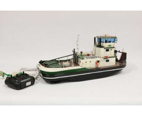 27" long RHNE Twin Engine Tug variable - Zebra 4 channel FM pro CH, Viper Marine digital control forward &amp; reverse - forw