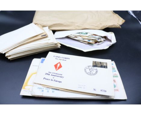 A large quantity of stamps from around the world including some first day covers from Hong Kong &amp; 1 (BR) corps 25th Anniv