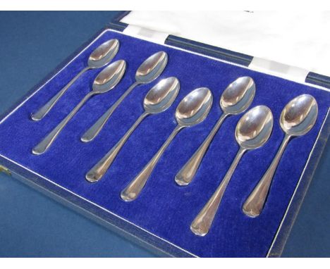 A cased set of eight Mappin &amp; Webb teaspoons, pairs bearing the floral emblems of the UK, celebrating the Silver Jubilee 