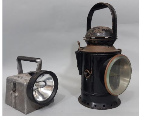 GWR Railway signalling lamp together with a signalling torch by Bardic Ltd Southampton (2) 
