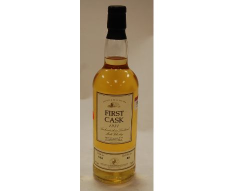 Auchentoshan Lowland, first cask 1981, 15 year old malt whisky, 70cl, 46%, produced and bottled under bond in Scotland for Di