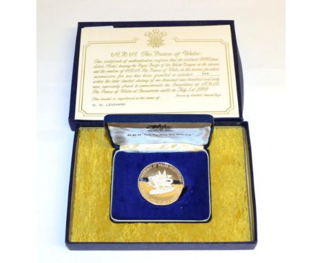 Commemorative Silver Medal 'Investiture of Prince Charles 1969,' 112g (over 3.5 troy oz), .999 silver; obv. Welsh Dragon, rev