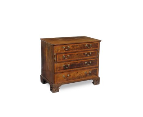 A GEORGE III MAHOGANY GENTLEMAN'S DRESSING CHEST with satinwood banding to the top and drawer fronts, the top drawer with gre