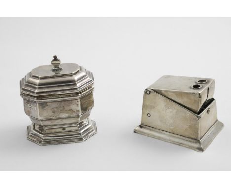A SMALL LATE VICTORIAN OCTAGONAL TEA CADDY with moulded decoration by Charles Stuart Harris, London 1896 and a cigar cutter w