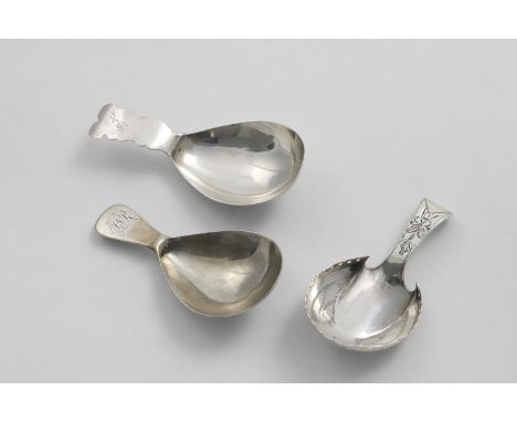 A GEORGE III PASTERN HOOF CADDY SPOON with a bright-cut stem and a pierced gallery around the bowl, by Cocks &amp; Bettridge,