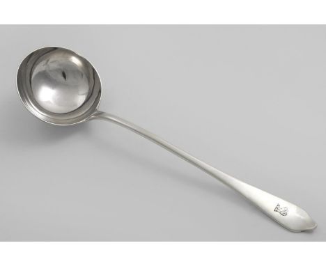 A GEORGE V WAVY-END OR DOGNOSE PATTERN SOUP LADLE with a plain moulded rattail, crested, by Holland Aldwinkle and Slater, Lon