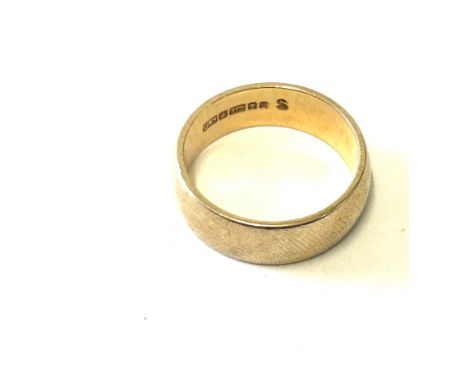 Gents 9ct gold wedding band, makes mark H.S, total weight 6.6grams, ring size S