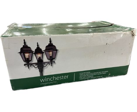 Boxed Winchester 3 headed lamp post