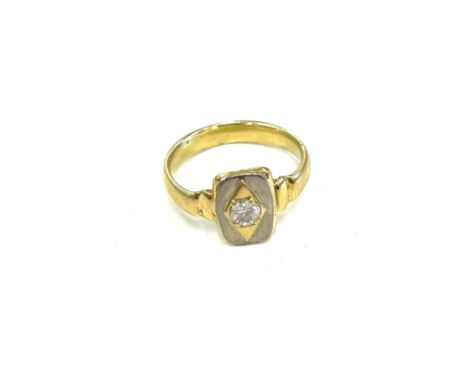 Gents 18ct unmarked diamond set ring (0.5 carat), approximate weight 8.8g, ring size Y