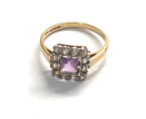9ct Vintage Amethyst cluster ring weight 2.2g
