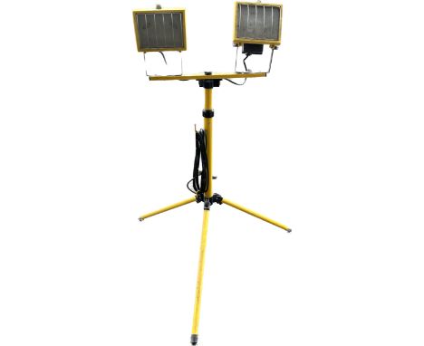 Outdoor flood light, working order 