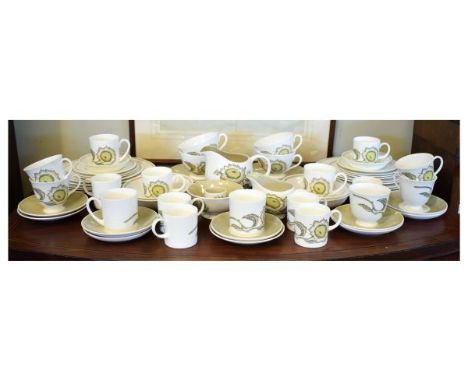 Wedgwood Susie Cooper Design 'Sunflower' pattern tea, coffee and dinner service   Condition: 