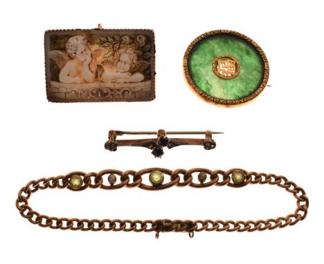 9ct gold curb link bracelet set seed pearls and peridot, 4.8g approx gross, a yellow metal and jade circular brooch stamped 1