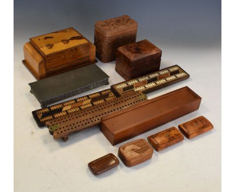 Various burrwood and other boxes, snuff boxes, cribbage boards etc   Condition: 