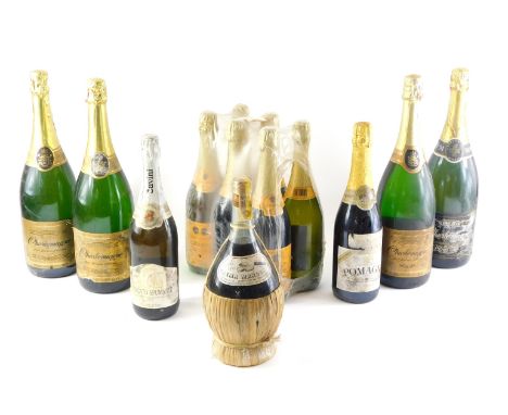 Various bottles of sparkling wine, and a bottle of Italian Crema Mandorla, etc. (AF) 