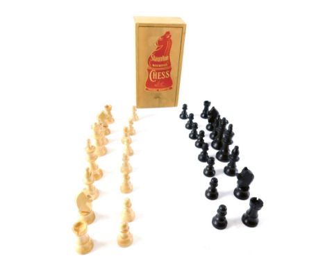 A Staunton boxwood chess set, stamped House Martin. 