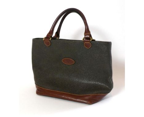 Mulberry Scotch Grain Handbag, trimmed in burgundy leather, twin carry handles, internal brass fob stamped '334488', 22cm by 
