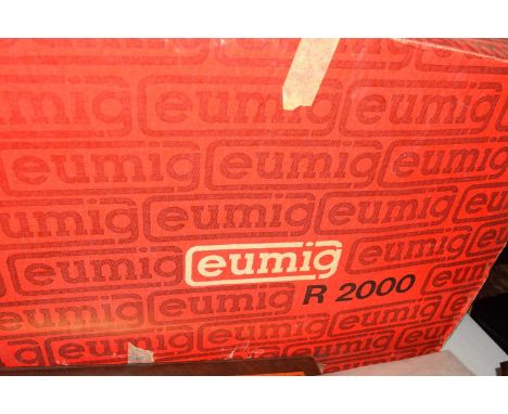 Eumig Insta Projection R2000 projector