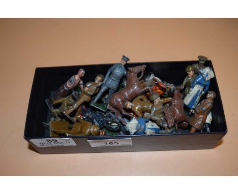 Quantity of vintage lead figures mainly of soldiers, mostly by J Hill and Britains