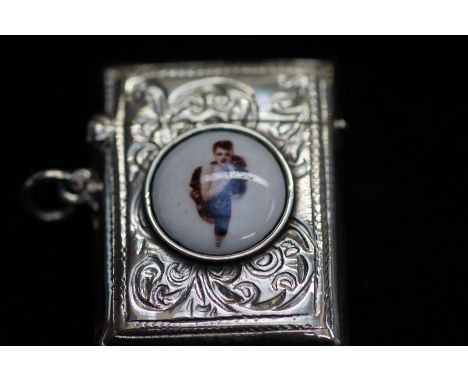 Silver vesta case painted enamel 