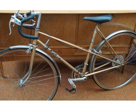 Vintage ladies Falcon road bike (Good condition for age)