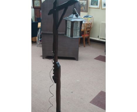 Standard lantern lamp