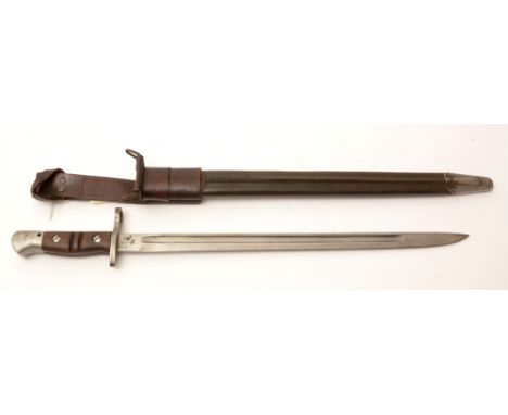 First World War US Remington 1917 pattern bayonet, with scabbard and frog, 59cms long overall.