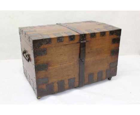 Early 19th Century oak and iron bound silver chest with internal tray and fitted interior, retailed by R Garrard &amp; Brothe