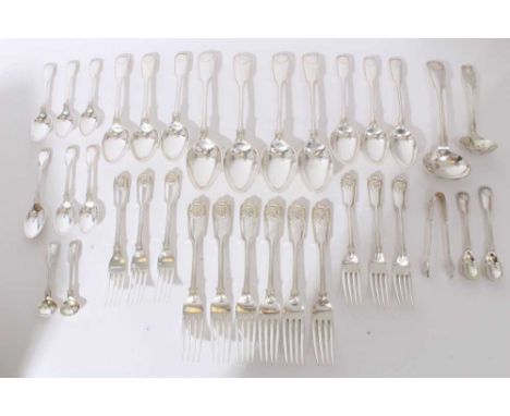 Late 19th/Early 20th century suite of Mappin Bros. silver plated Fiddle Shell and Thread pattern cutlery, comprising six dinn