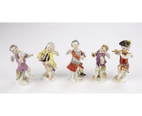 5 Porzellanfiguren, "Verkleidete Amorette", Meissen, Schwertermarke, 1. Wahl, Modellnummern 1, 2, 7, 14, 20, polychrom, meist