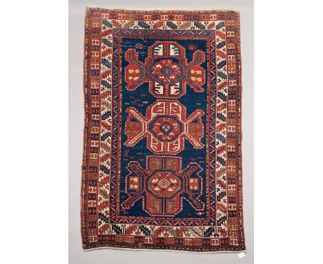 Kasak, Kaukasus, älter, ca. 2.20 x 1.32 m, Reparaturstelle