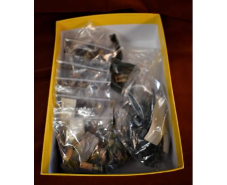 Military models. Good accumulation. (12mm) Including first Batt USA marines (67), 1st BN German infantry (117), 2nd BN Afrika