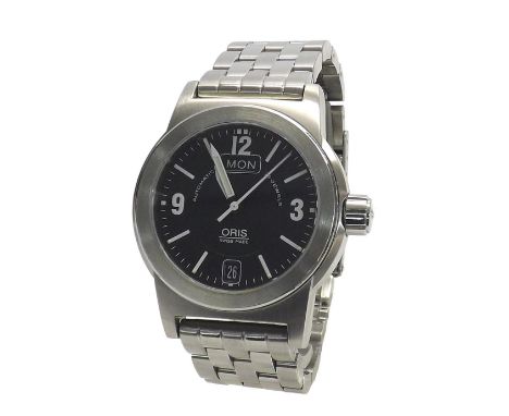 Oris automatic day date stainless steel gentleman's bracelet watch, ref. 7501, the black dial with Arabic quarter numerals, s