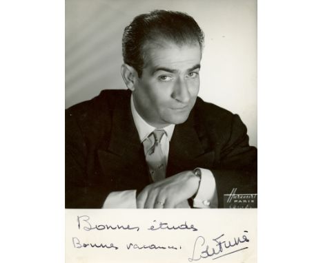 FUNES LOUIS DE: (1914-1983) French Comedy Actor. An excellent vintage signed 4 x 6 photograph by Funes, the Harcourt image fr