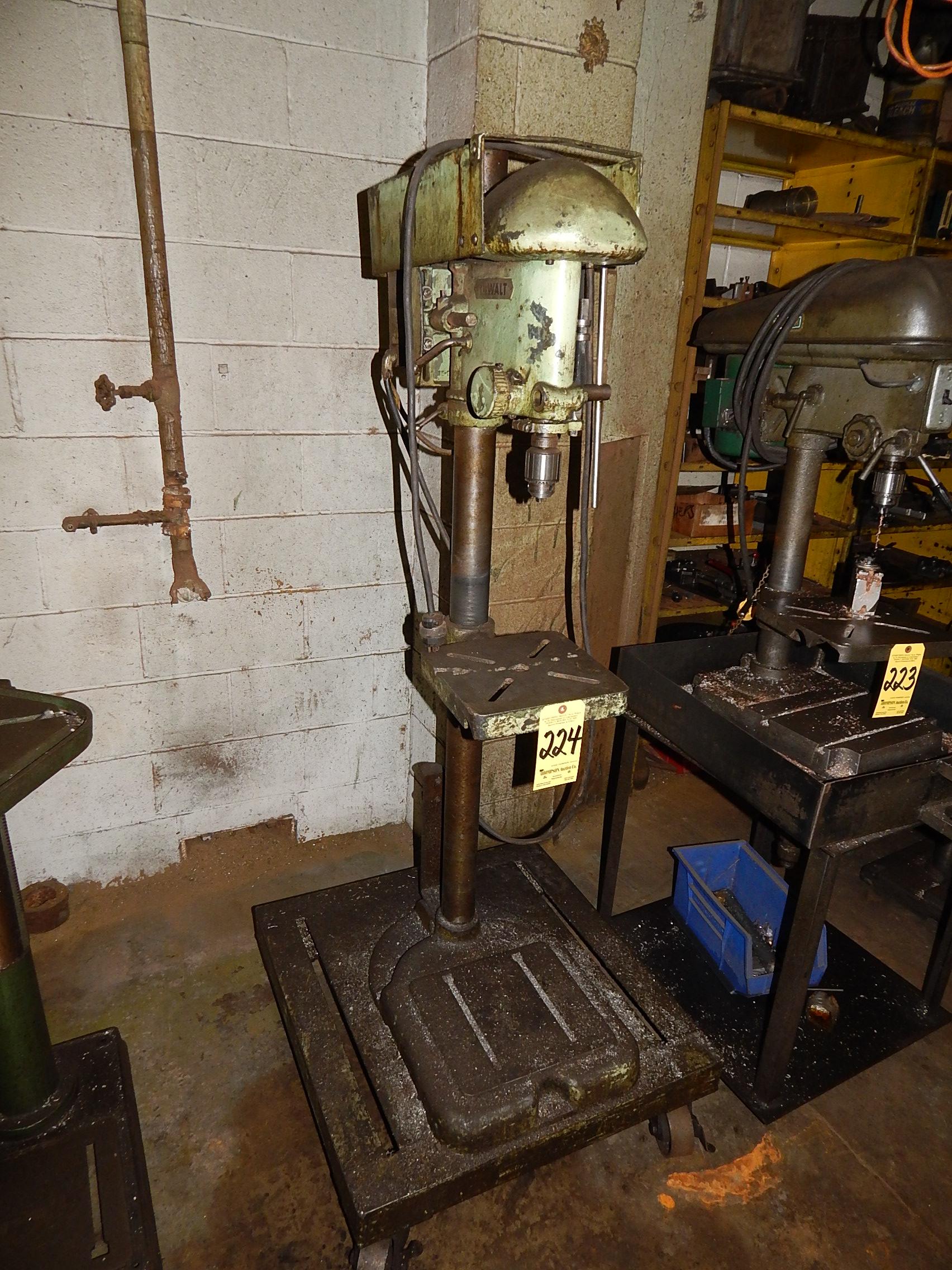 Dewalt 15 Inch Floor Model Drill Press