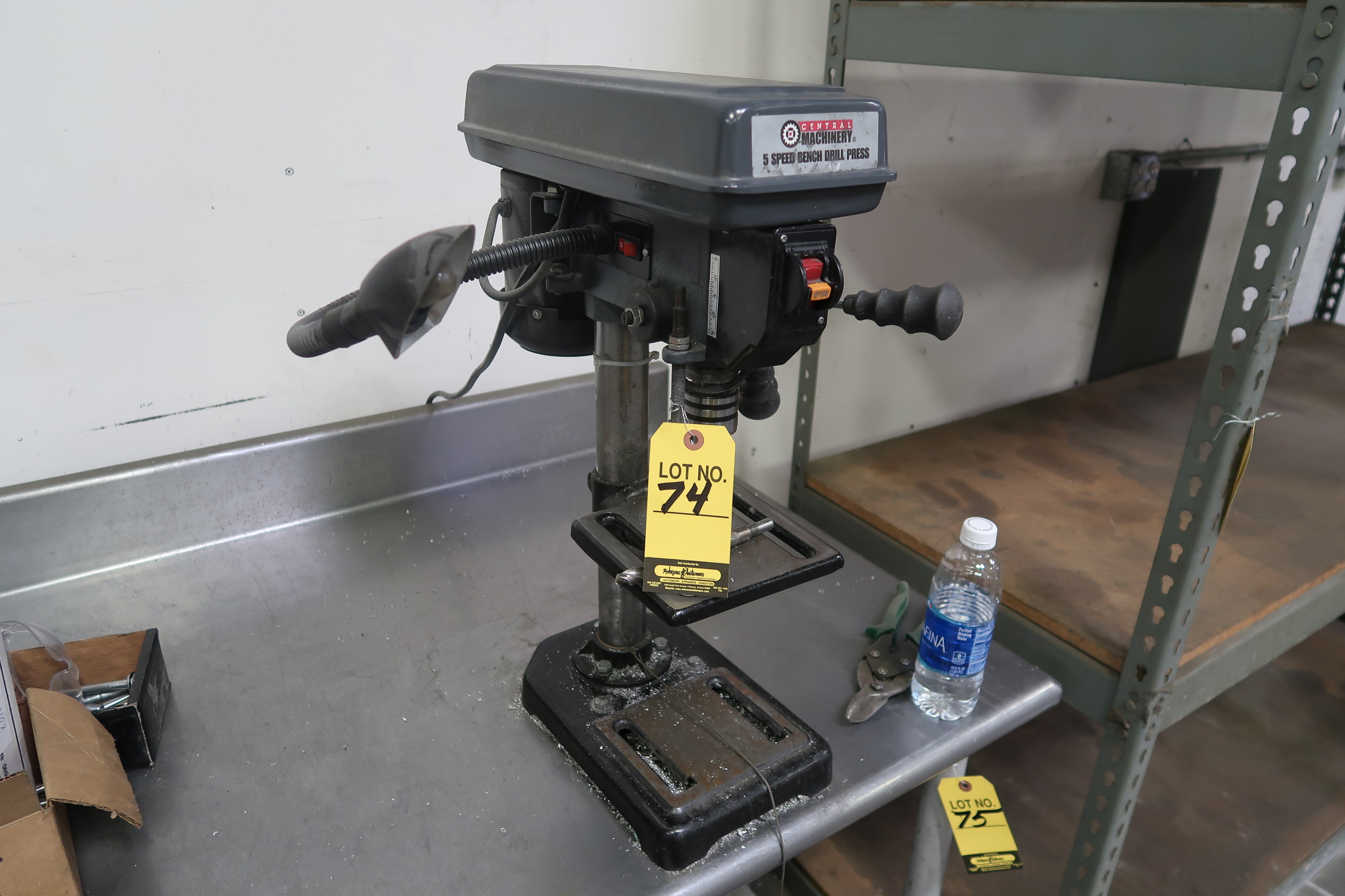 CENTRAL MACHINERY 5SPEED BENCH MDL. DRILL PRESS