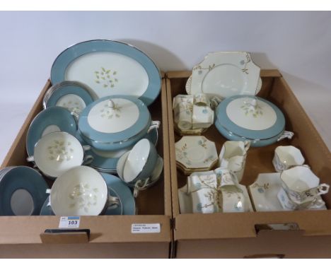 Simpson (Potters) Ltd 'Chinastyle' dinner service and an early 20th century square tea service Rd. 6559 in two boxes 