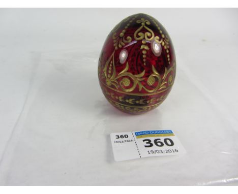 'Faberge Modern' ruby glass egg with cut and gilded decoration H6cm 