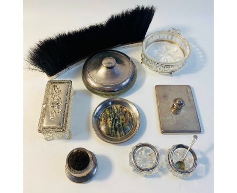 Mixed lot of silver items to include silver desk paperweight, Laurence R Watson &amp; Co, Birmingham 2000, silver brush, Broo