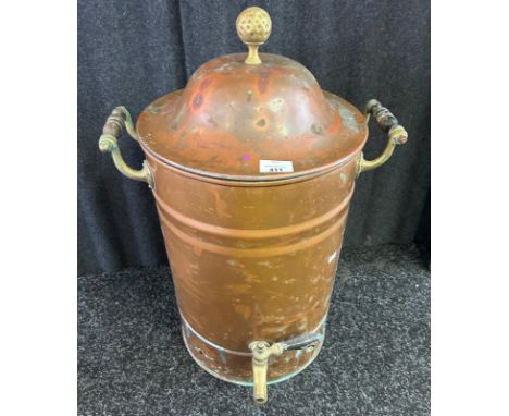 Copper tea urn samovar
