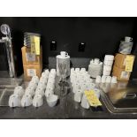 Lot de 152 +/- tasses et soucoupes NESPRESSO +