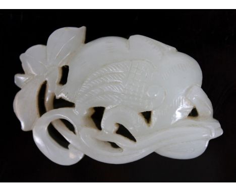 Chinese celadon jade carving of a phoenix, late Qing/early Republic period, W5cm.
