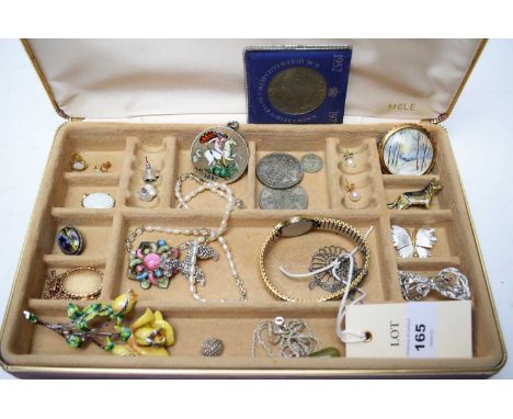 A selection of costume jewellery including; a 9ct yellow gold locket pendant on chain; an enamel Victorian crown; a Tilson sy