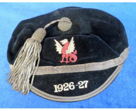 Rugby Union, embroidered cap dated 1926/7 relating to Llandovery College RFC awarded to D E Roberts who later played at Oxfor