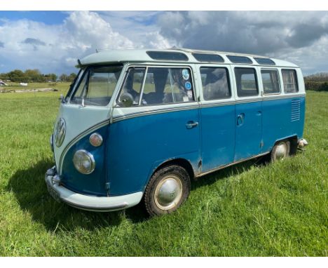 1965 Volkswagen ‘Split Screen’ Deluxe ’21 Window’ Microbus – one family ownerReg. no. DYB 907CChassis no. 245113036Engine no.