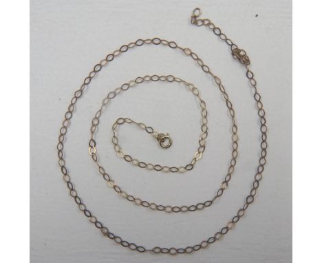 Fine 9ct gold chain, L: 40 cm, 1.0g. UK P&amp;P Group 0 (£6+VAT for the first lot and £1+VAT for subsequent lots)