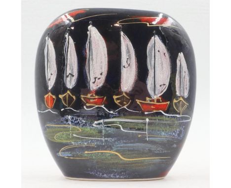 Anita Harris sailing boats vase, signed in gold, no cracks or chips, H: 14 cm. UK P&amp;P Group 1 (£16+VAT for the first lot 