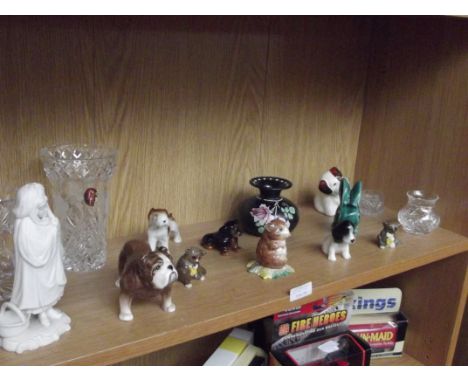 Shelf of glass and ceramics, to include Shelley